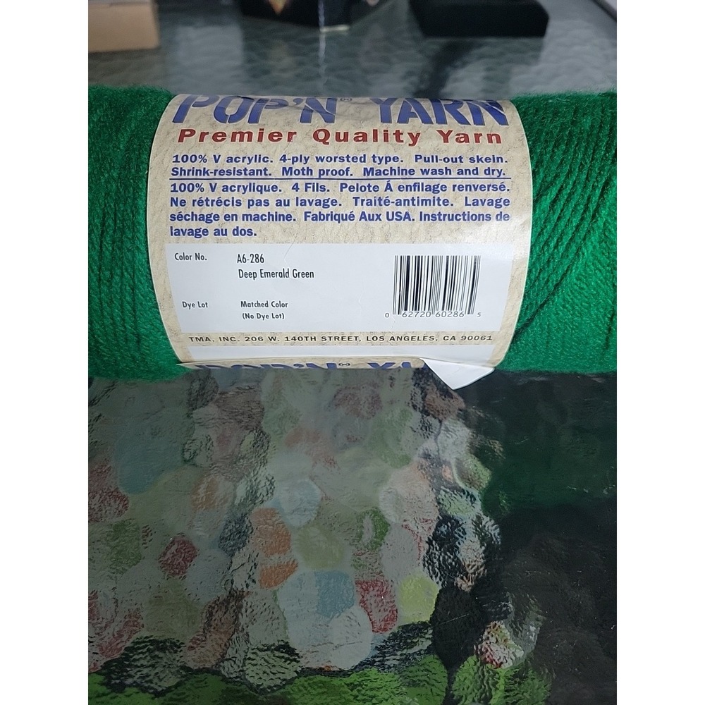 Pop'N Yarn Deep Emerald Green A6-286 4-Ply Worsted Acrylic Yarn 6oz Skein USA - Picture 3 of 3